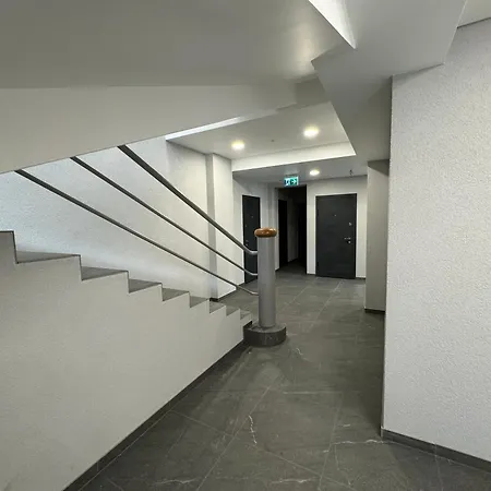 Apartment Greyhome Near Oldtown